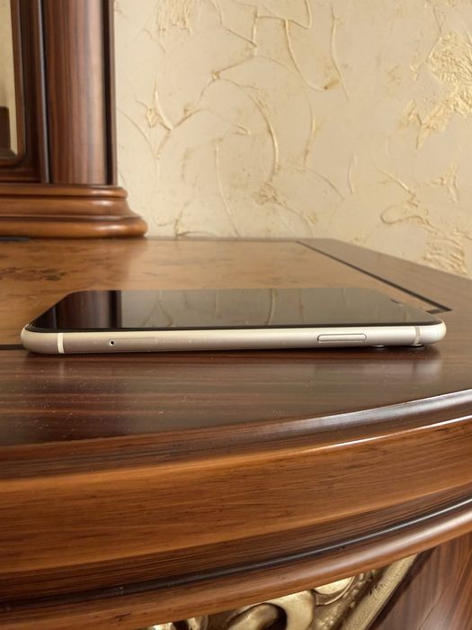 Iphone 11 , 64гб , 70% акб