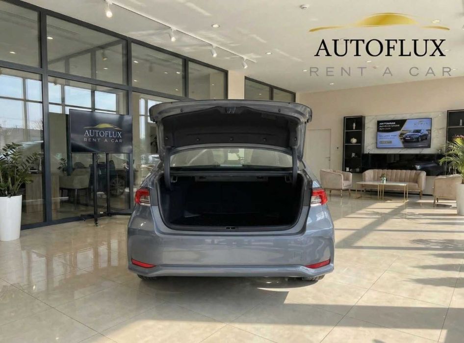 Toyota Corolla Hybrid Automat – Închirieri Auto București | Consum Mic