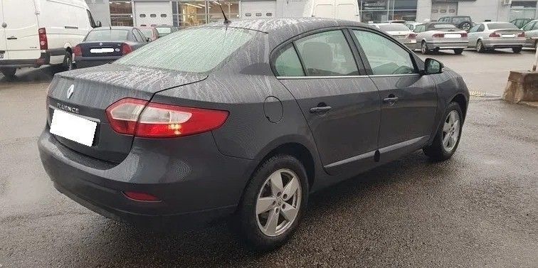 Dezmembrari Renault FLUENCE (L30) (2010-) 1.6 16V Benzina