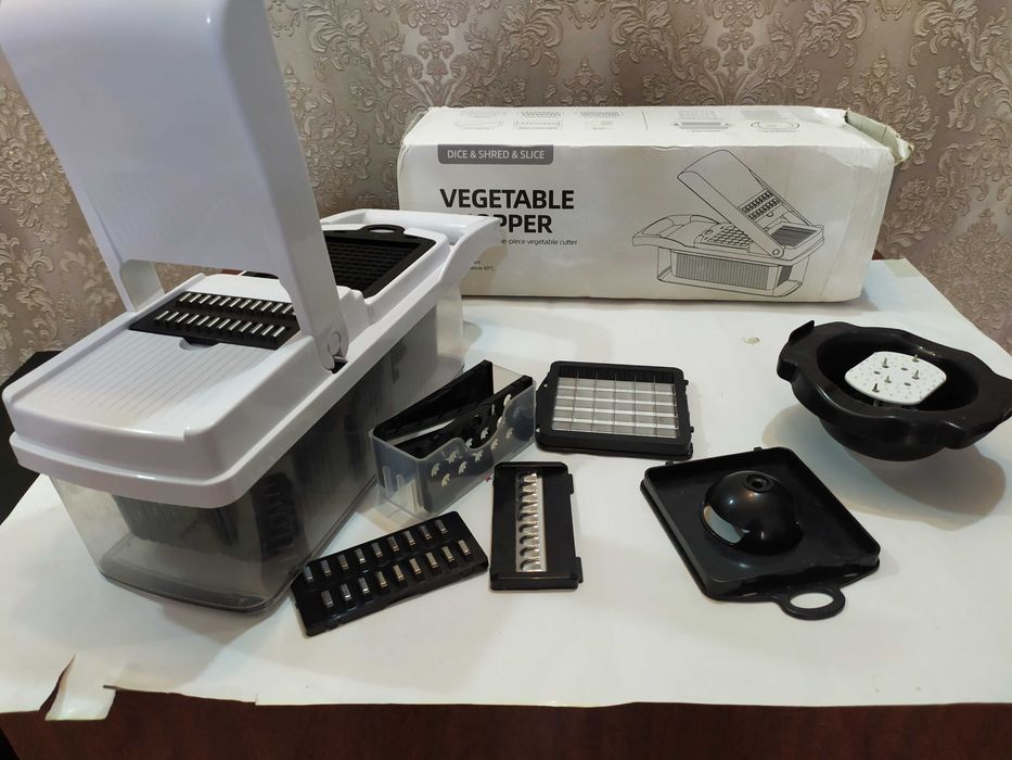 Многофункциональный измельчитель овощей