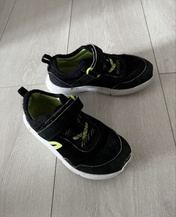 Adidasi Decathlon Marimea 29
