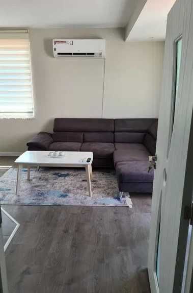 Тристаен апартамент Младежки Хълм