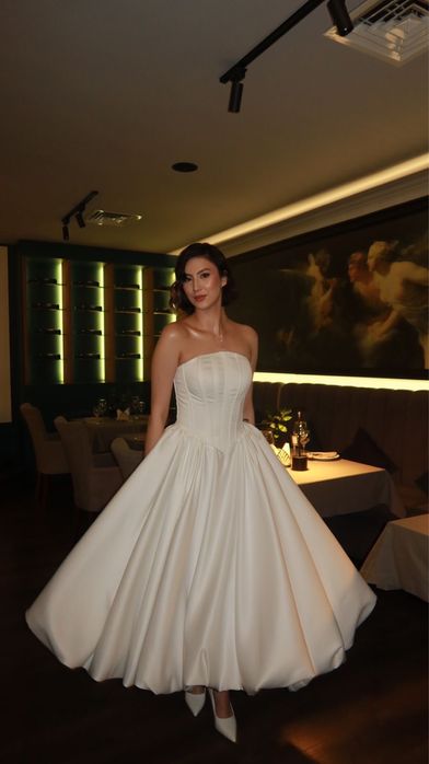 Продается платье невесты Белое