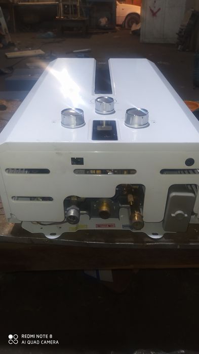 Газовая колонка 10 литровый за минута состояние отличное идеально