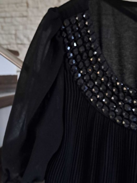 Rochie neagra,eleganta,marimea 42.