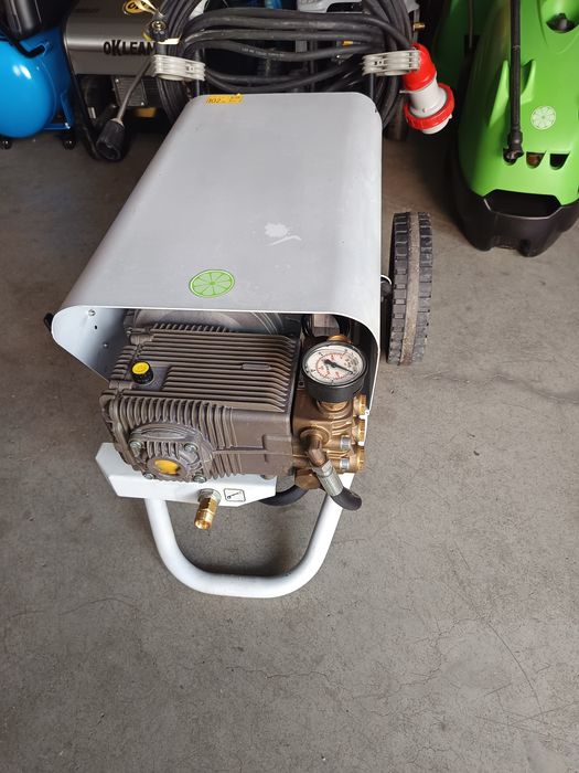 Професионална индустриална водоструйка IPC PW - C85 D2030P