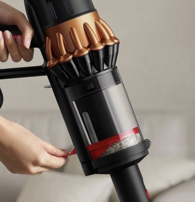 Aspirator vertical fara fir Dyson v16 Piston animal nou ,nefolosit