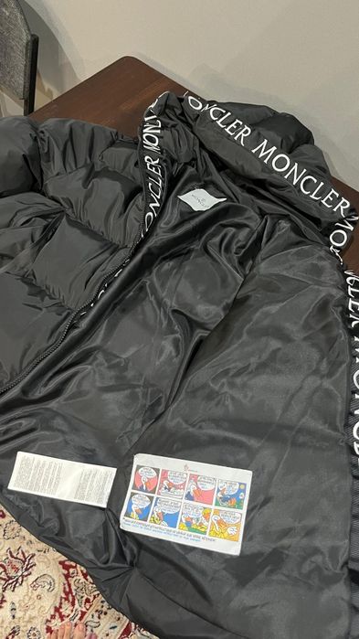 куртка Moncler, новый