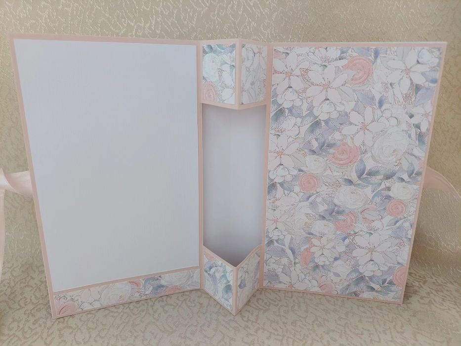 Албум "Звезда" и плик за паричен подарък или ваучер