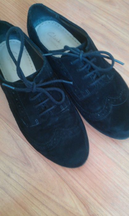 Обувки Clarks 37