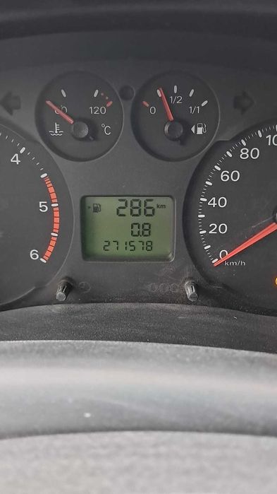 Vand microbuz 8+1 Ford Transit/Turneo 2200 cmc  diesel