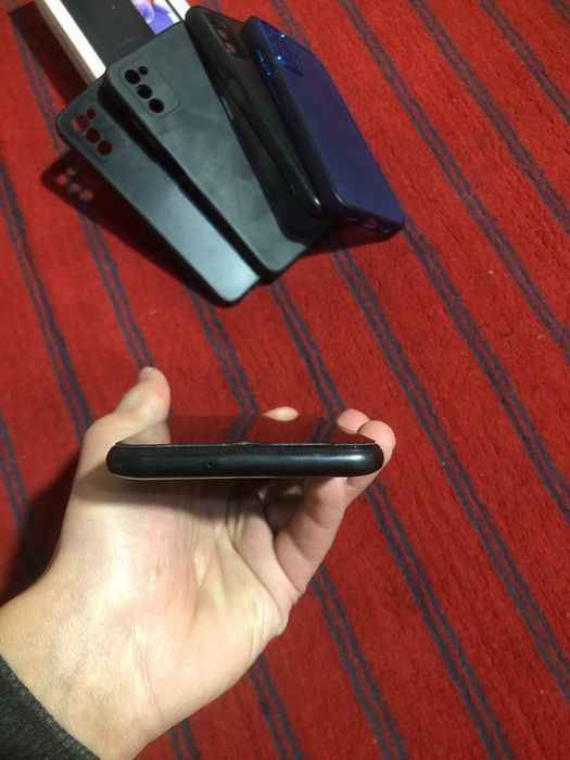 Samsung a03S srochna sotiladi!