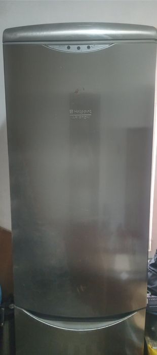 Хладилник с фризер Ariston Hotpoint