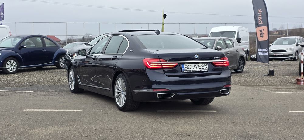Bmw 740e Plug In Hybrid iperformance Carbon Core 372 cp