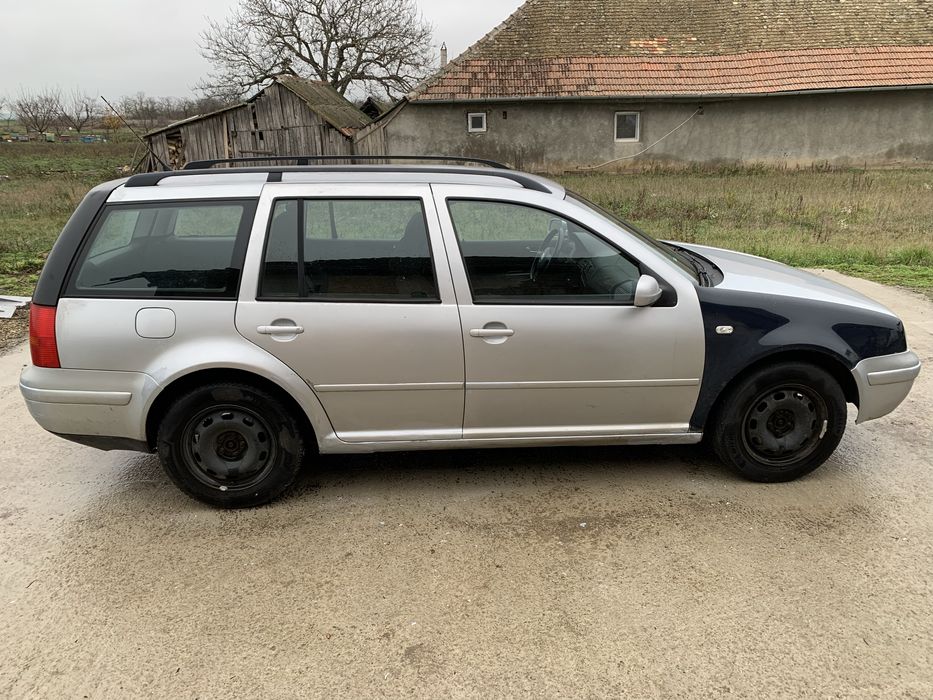 VW Glof 4 în stare bună