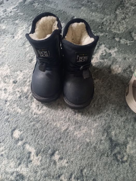 Продам обувь для ребёнка