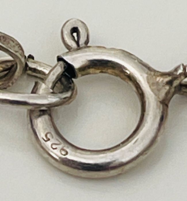 Сребърно колие, лапис лазули.