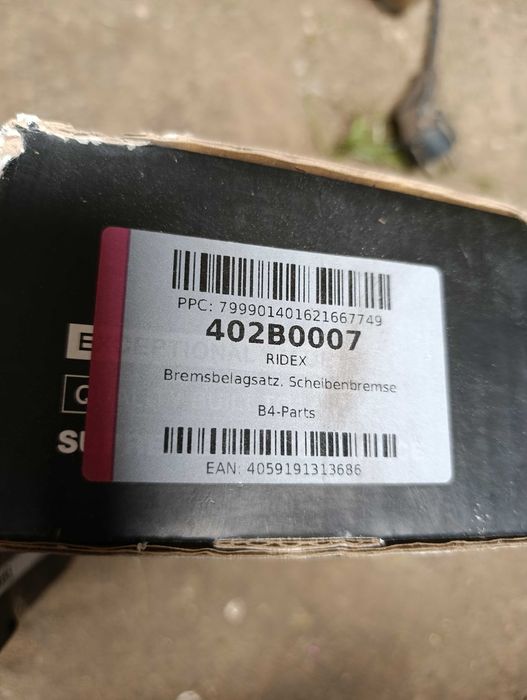 Bare portbagaj Audi A4, placute și șuruburi roti