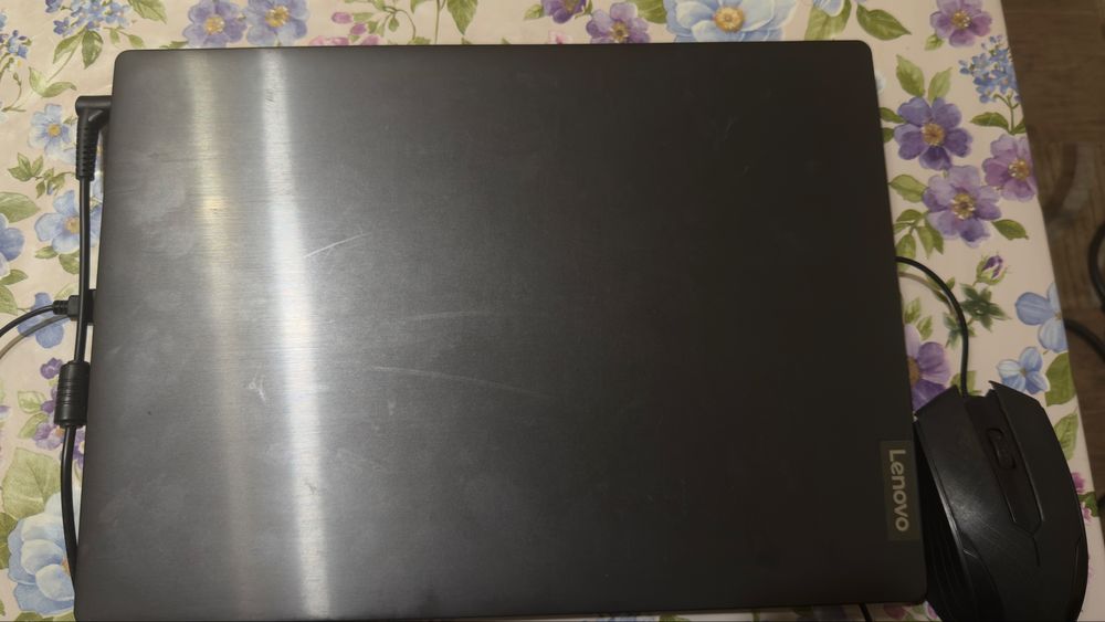 Продается ноутбук Lenovo