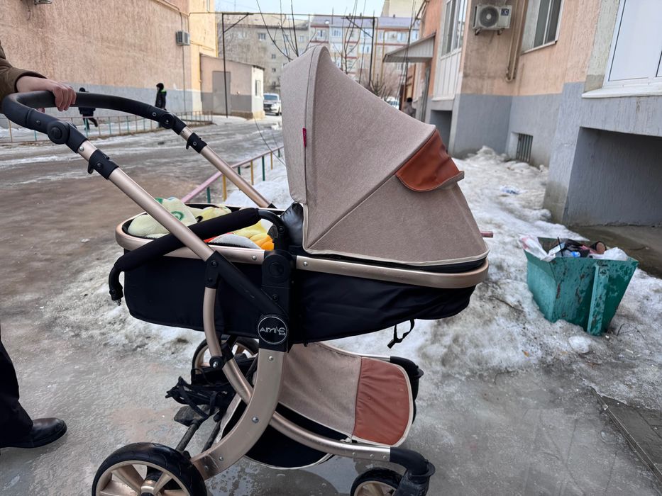 Продам коляску в идеальную состоянии