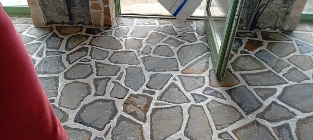 Piatra De Munte pentru Curți Elegante – Transport și Risc Zero