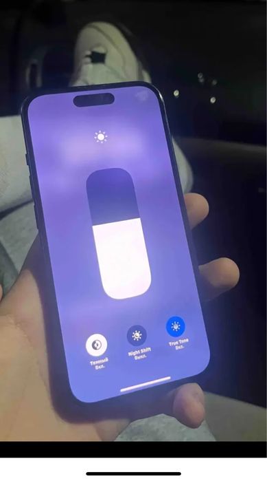 Iphone 15 с хорошем состояние