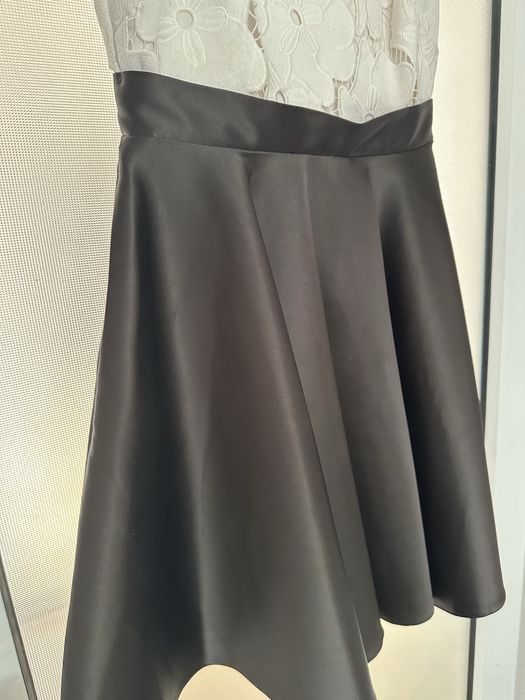 Черни къси рокли