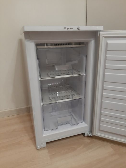 Морозильная камера бирюза