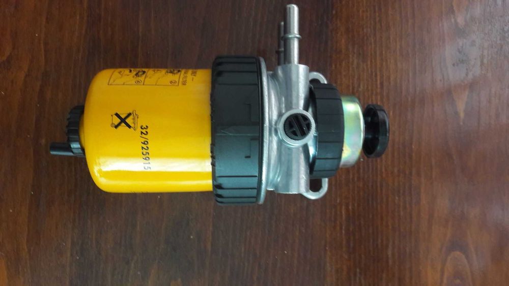 Горивна ръчна помпа с филтър за JCB,Case,Caterpillar