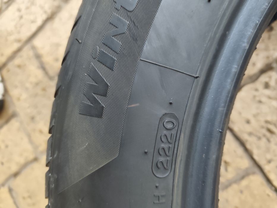 Зимни гуми Hankook 215/60/17 Winter icept Evo 2  2156017