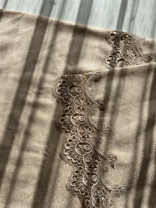 Нарядная скатерть