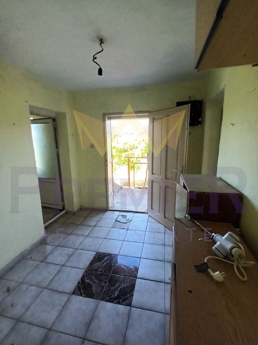 Продава се Къща в с. Стожер, Област Добрич - 100 кв.м за 700 €/кв.м - Снимка #8