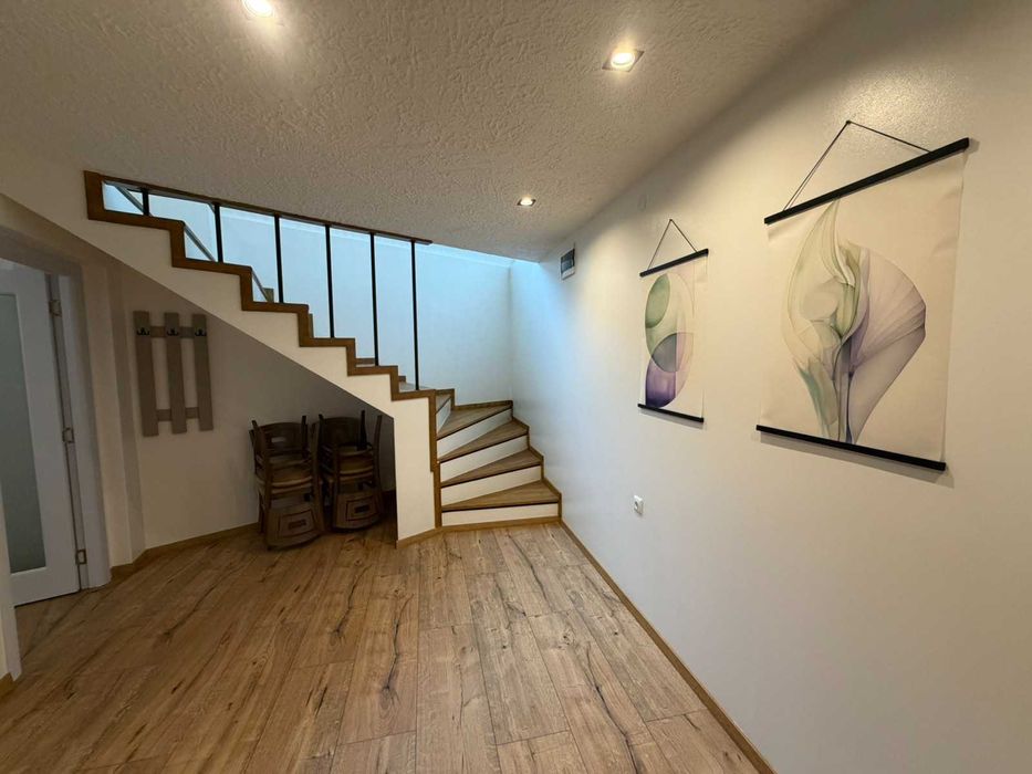 Продава се Тристаен апартамент в Велико Търново, Колю Фичето - 106 кв.м за 1595 €/кв.м - Снимка #7