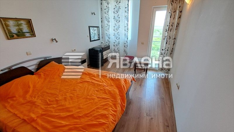 Продава се Двустаен апартамент в к.к. Слънчев бряг - 75 кв.м за 934 €/кв.м - Снимка #9