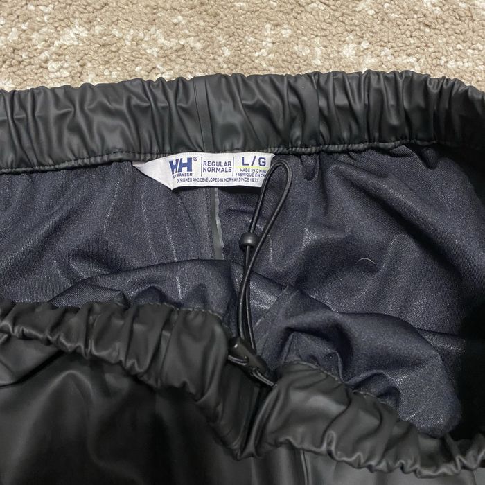 Helly Hansen Moss Rain L mammut salewa salomon the north face columbia