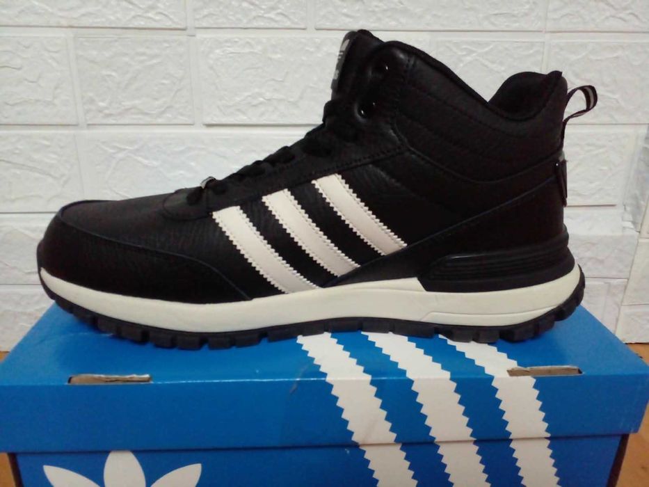 кроссовки зимние "ADIDAS"