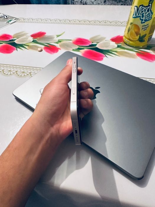 Айфон 13 продам в хорошем состоянии