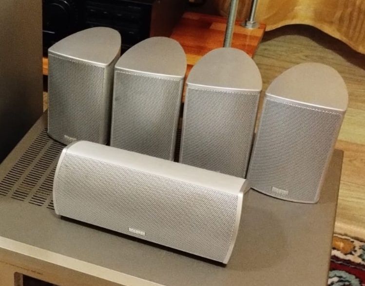 Sistemul audio Sony STR-K740P