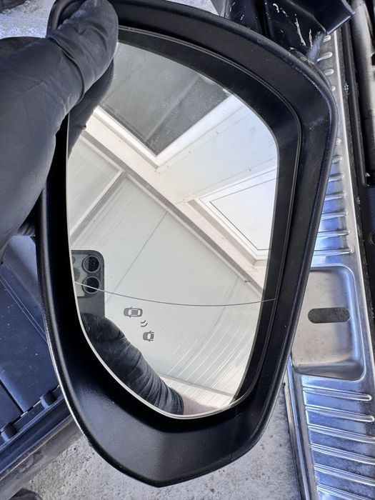 Ляво огледало за Hyundai I30 с прибиране и мъртва зона