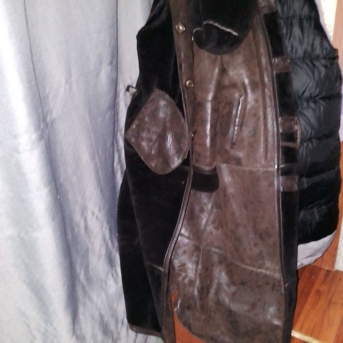 Продам новую дубленку длинную