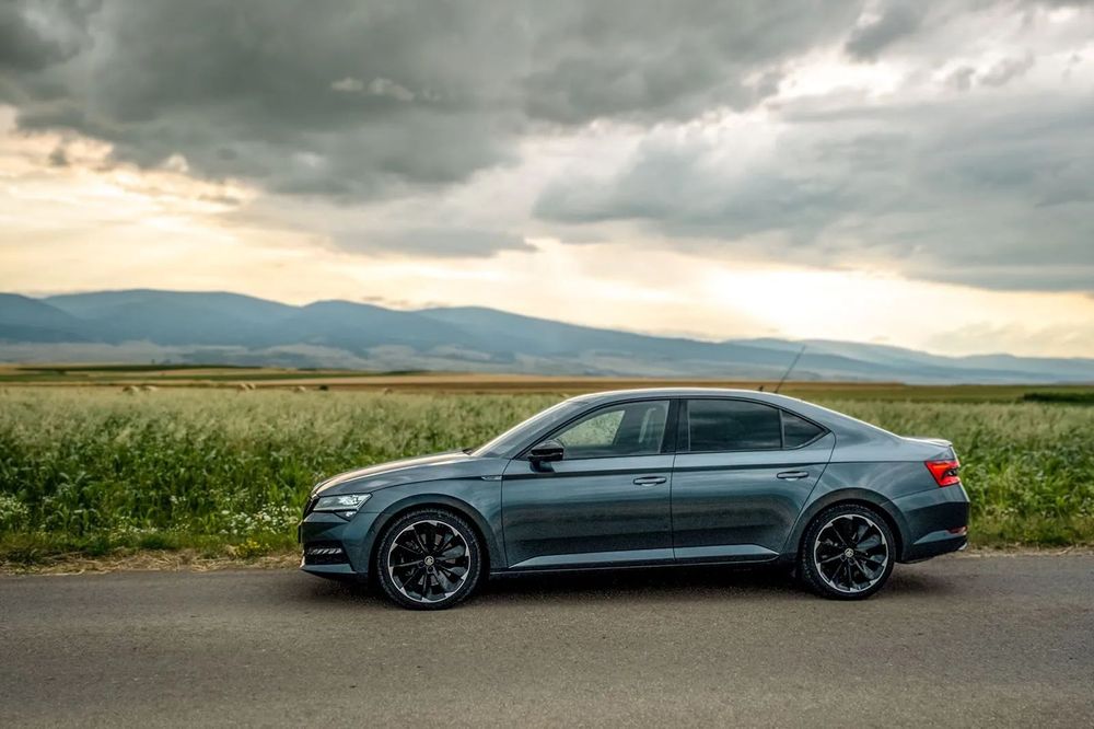 Skoda Superb 2.0 TSI 280 CP