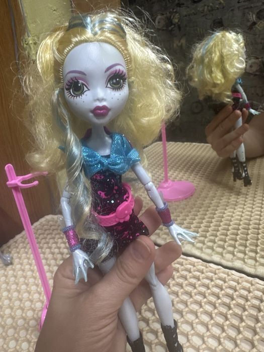 Продам куклу монстр хай!