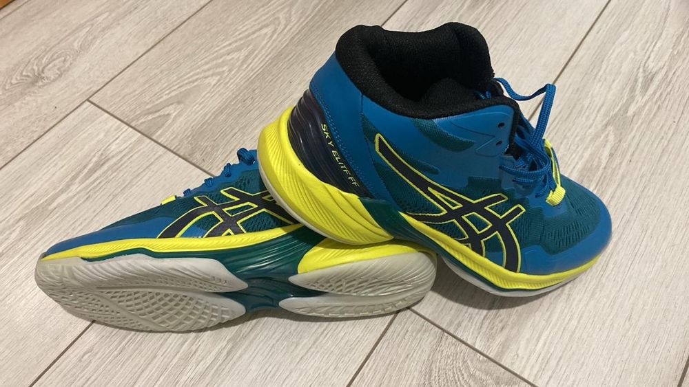 Кроссовки Asics Sky Elite FF