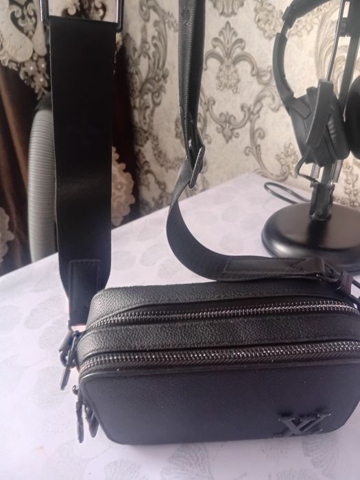 Продам мужскую сумочку