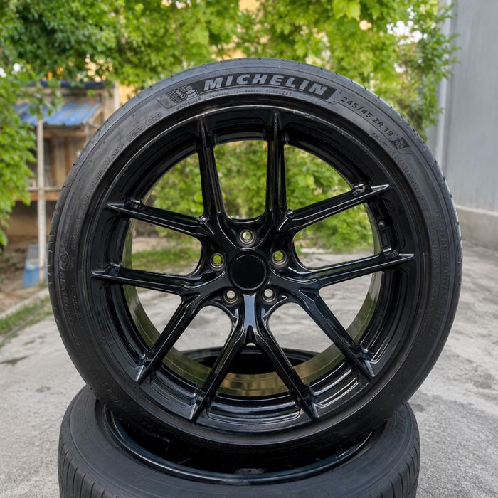 Весь комплект диски, резина от !MICHELIN!  сумма договорная