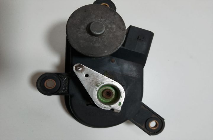 Clapeta galerie admisie   A61115004 Mercedes-Benz E-Class W210 (facel