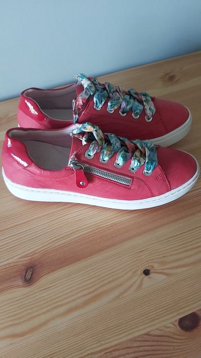 Кроссовки ботинки мокасы