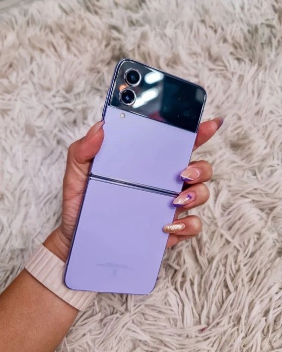 Samsung Galaxy Z Flip 3