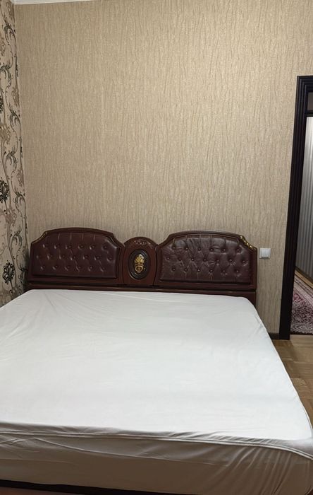 Юнусобот 18 кварталда 3 хонали уй ижарага берилади