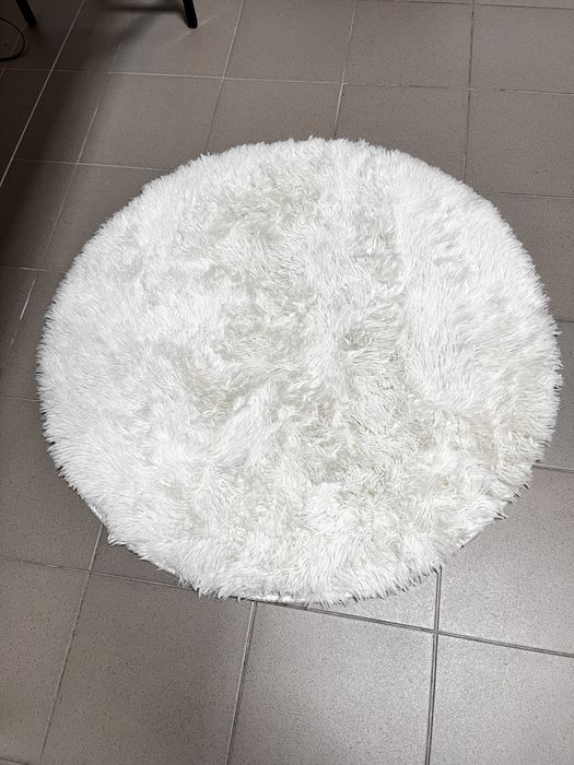 Зеркало, кулер, комод, стулья